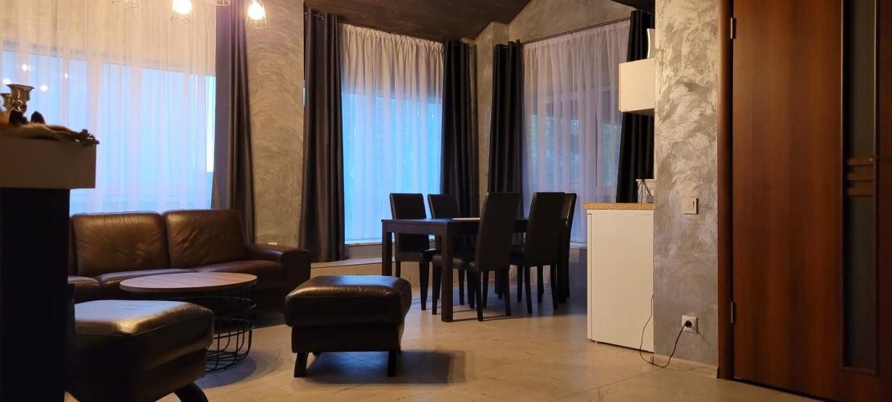 Apartamentai A&S クライペダ エクステリア 写真